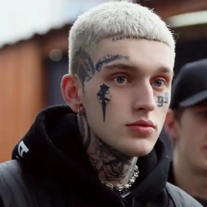 6686体育app海外作者轻颦浅笑