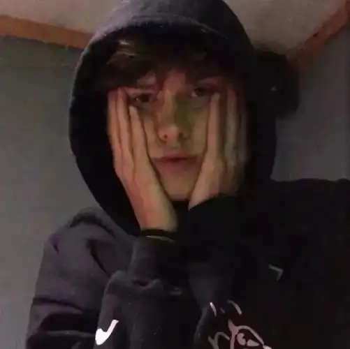 6686体育app铜牌作者拉我入怀