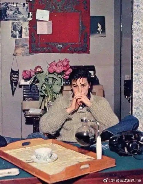 6686体育app铁牌作者Matthew