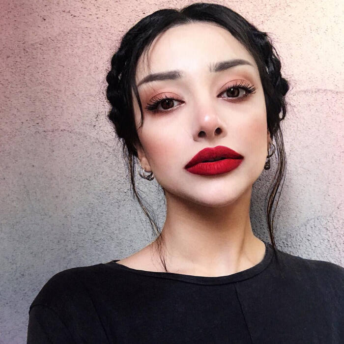 6686体育app高级作者Laura