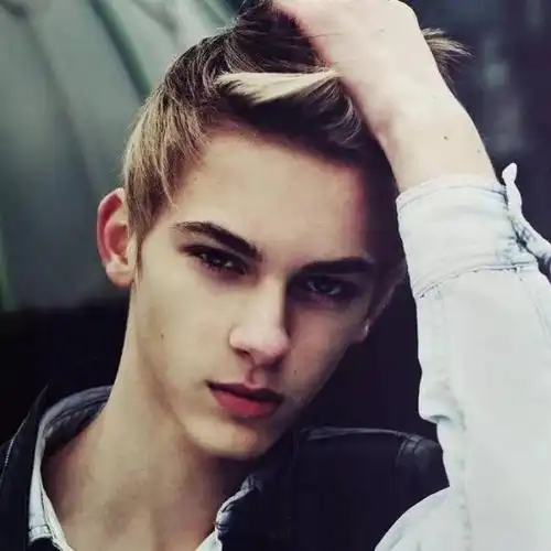 6686体育app金牌作者Barry