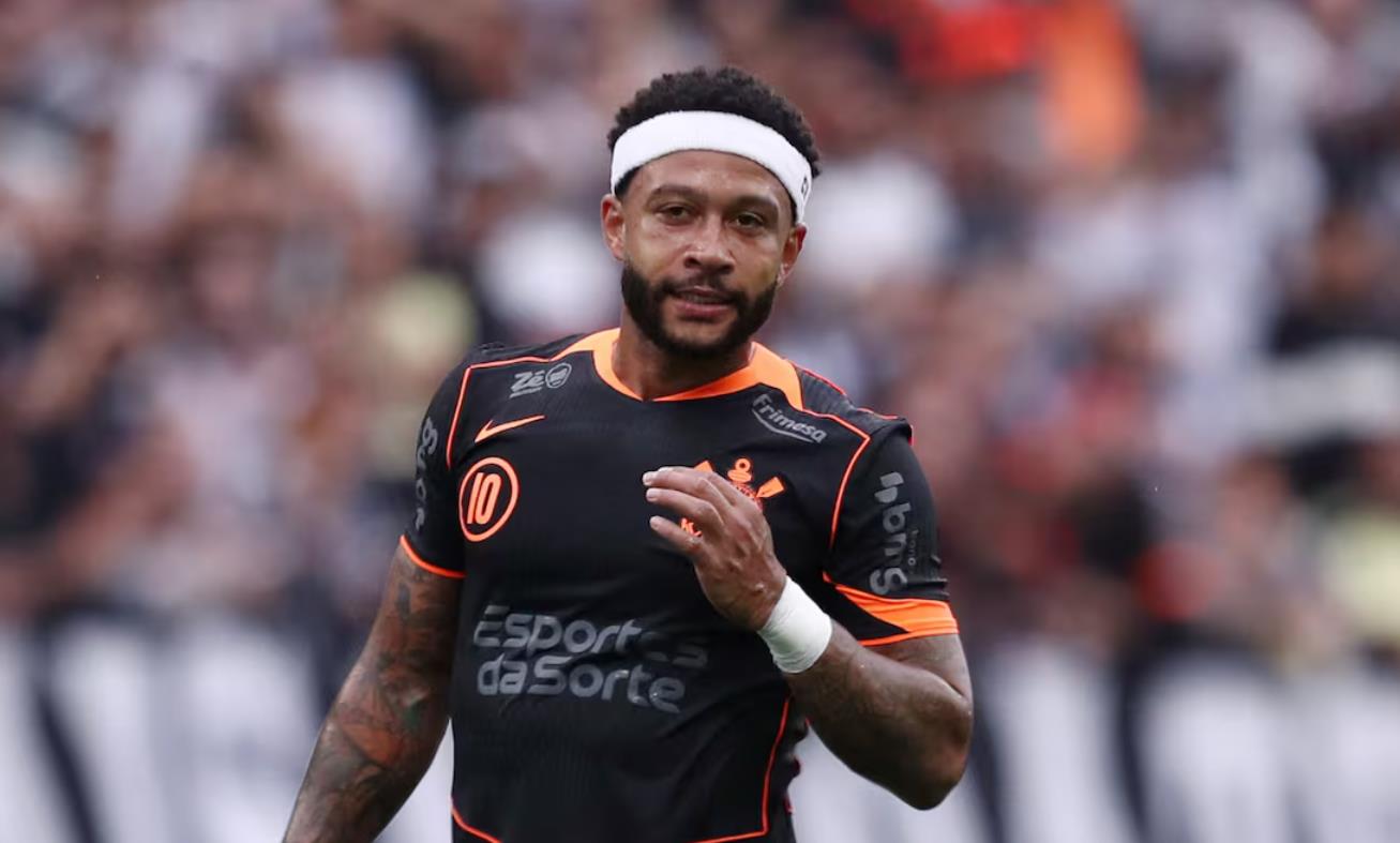 巴媒：科林蒂安拖欠德佩400万欧薪水，称其年薪高得离谱