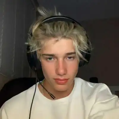 6686体育铁牌作者Phoenix