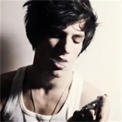 6686体育金牌作者Frank