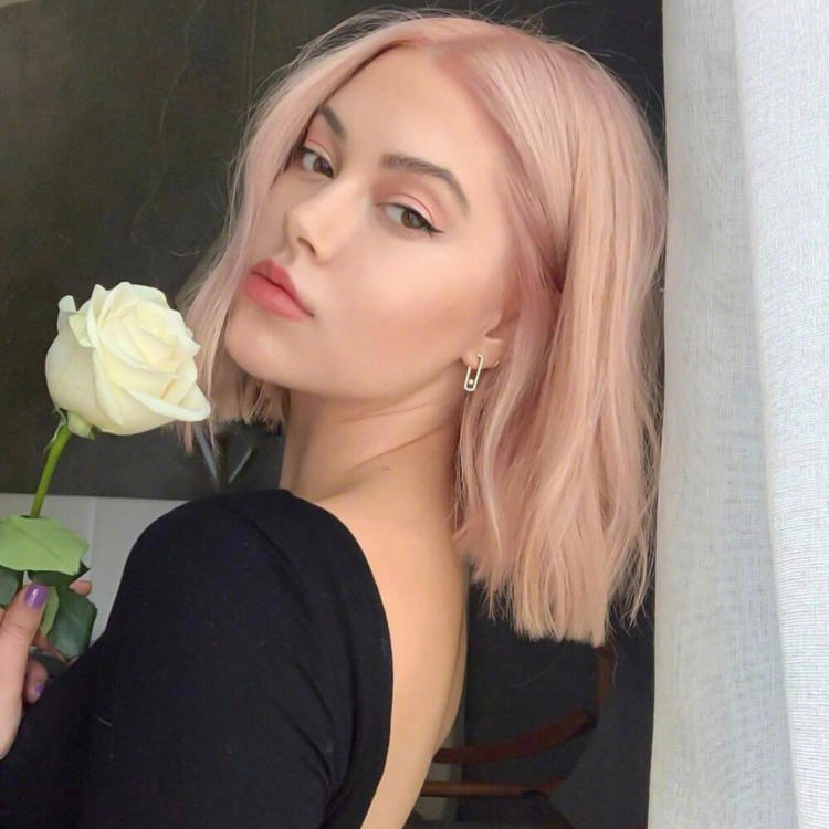 6686体育中级作者Isabella